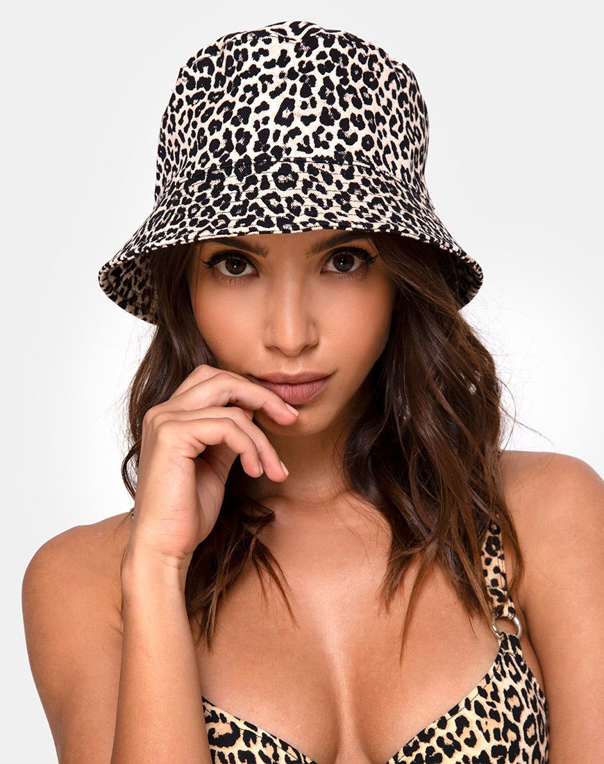 Bucket Hat in Rar Leopard Brown Hat