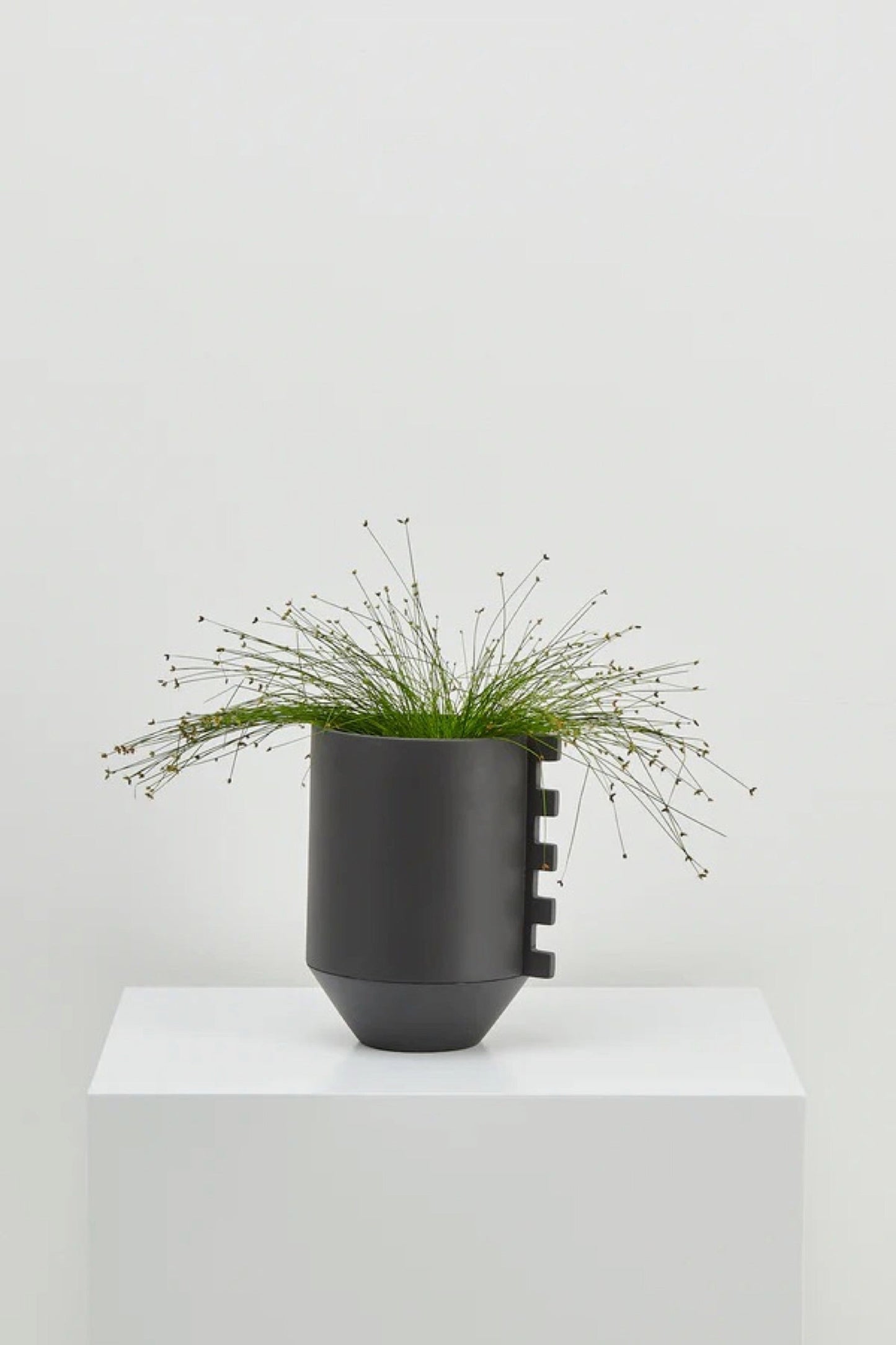 Dark Stone Zip Feature Planter