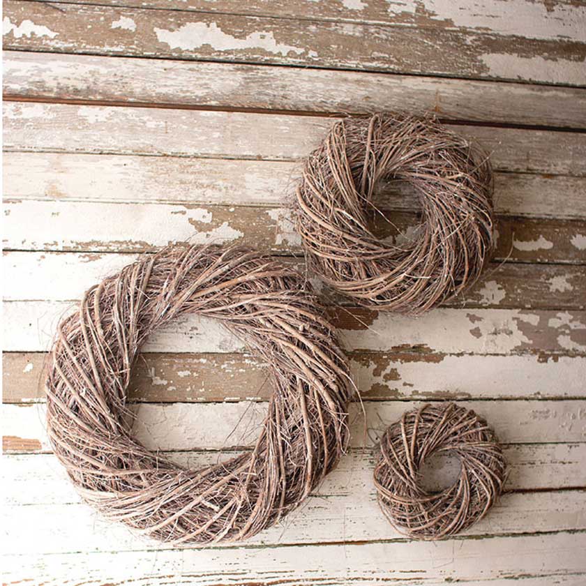 Medium Vine Christmas Wreath