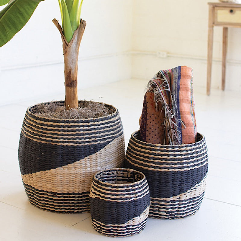 Round Black and Natural Seagrass Basket - Kalalou
