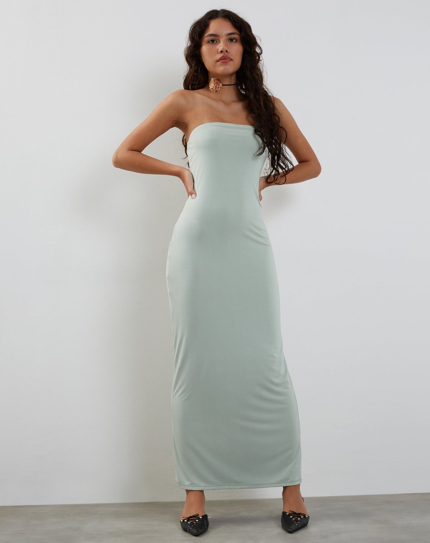 Annalise Bandeau Slinky Maxi Dress in Mint