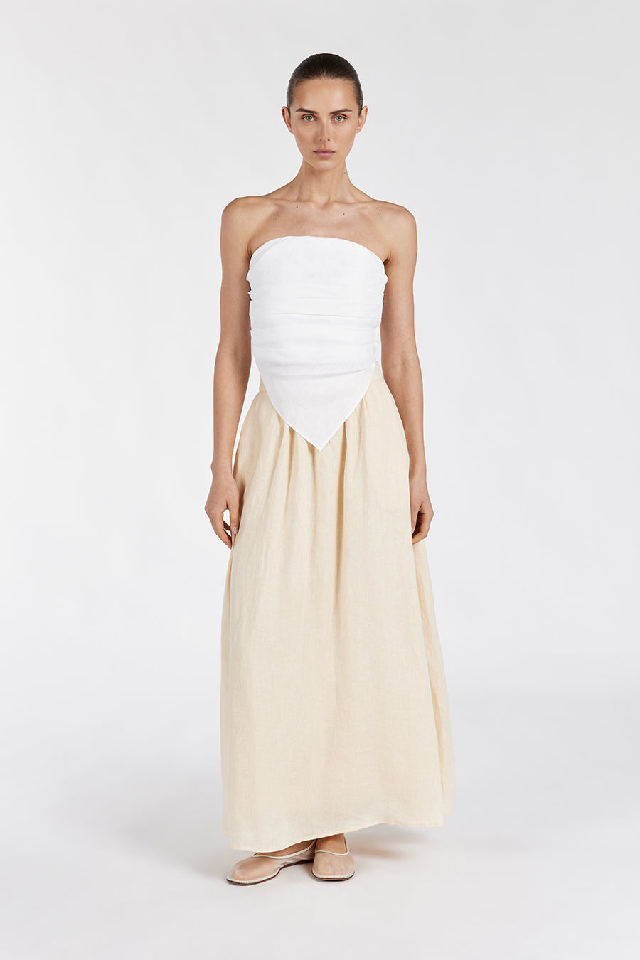 NICCI WHITE LINEN STRAPLESS TOP