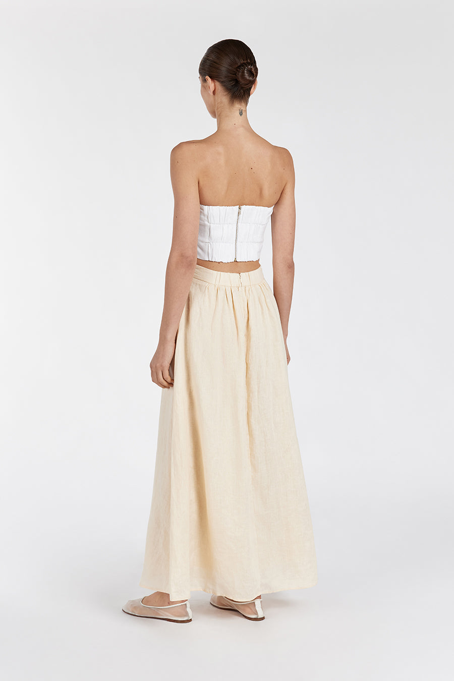 NICCI WHITE LINEN STRAPLESS TOP