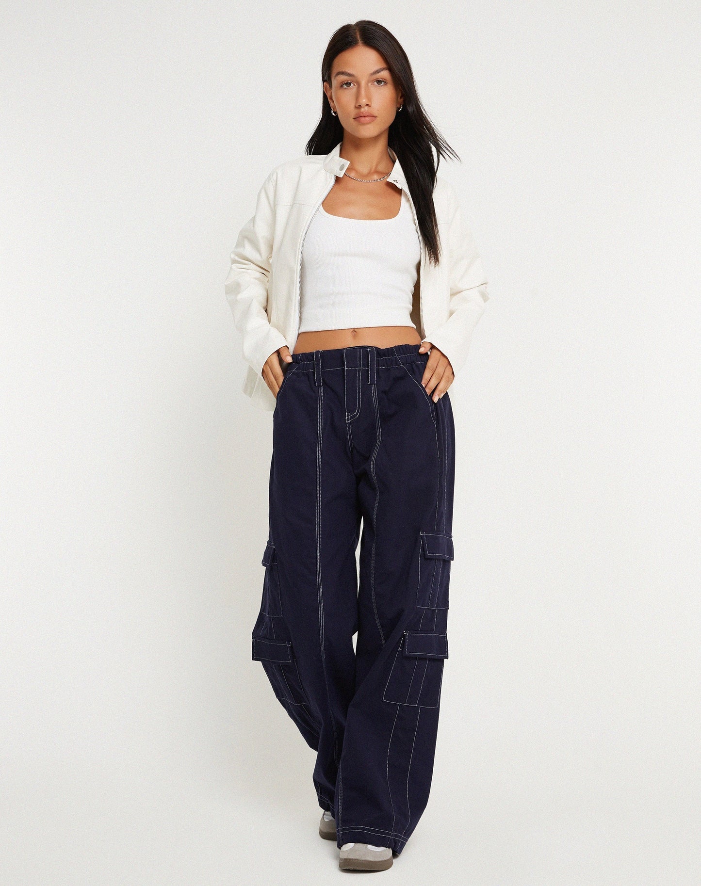 Hansa Trouser in Navy with Top White Stitch
