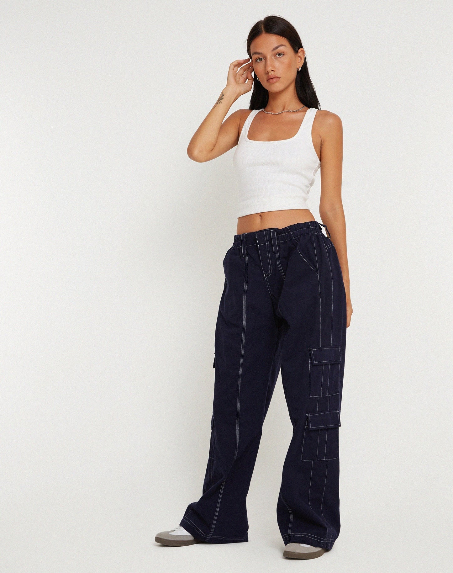 Hansa Trouser in Navy with Top White Stitch