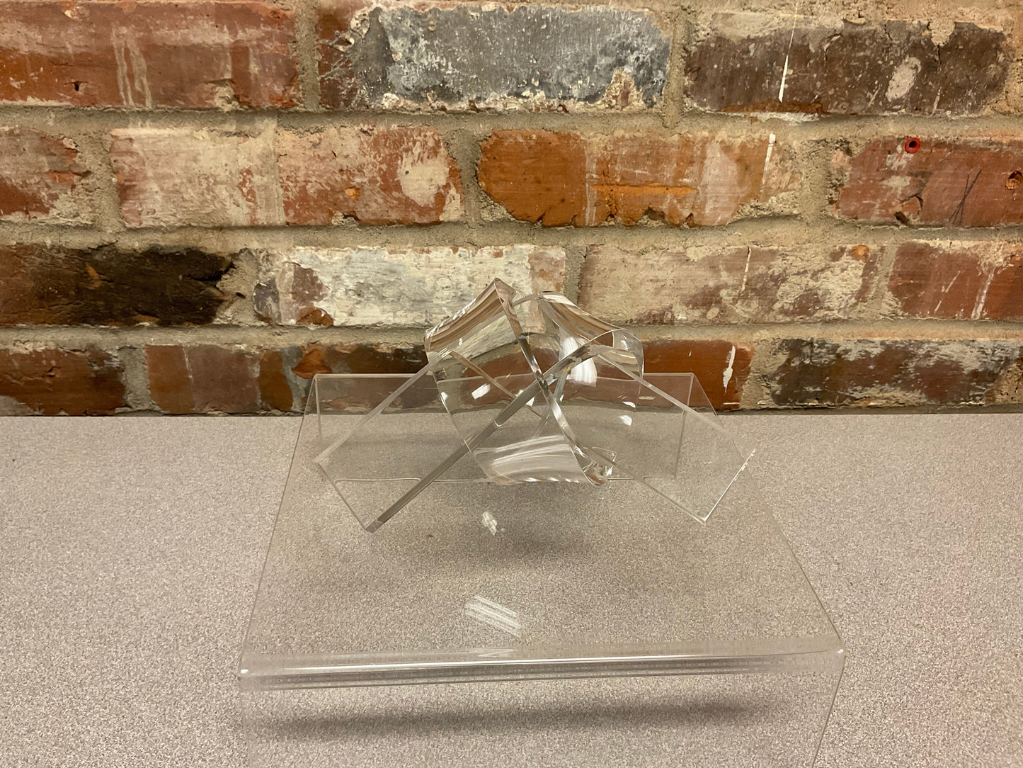Acrylic Love Knot
