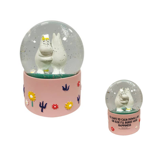 Moomin Hug Snow Globe