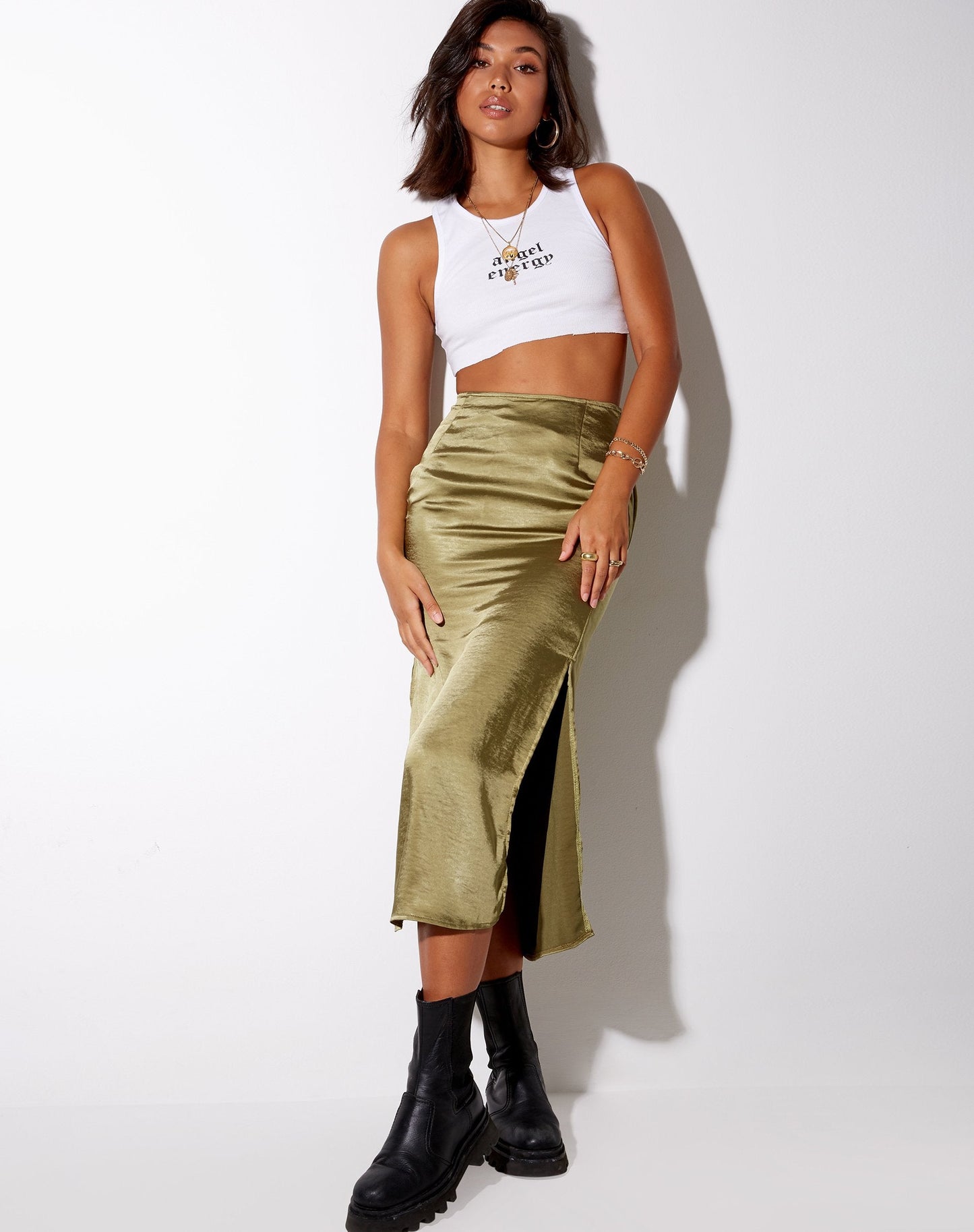 Tindra Midi Skirt in Satin Olive