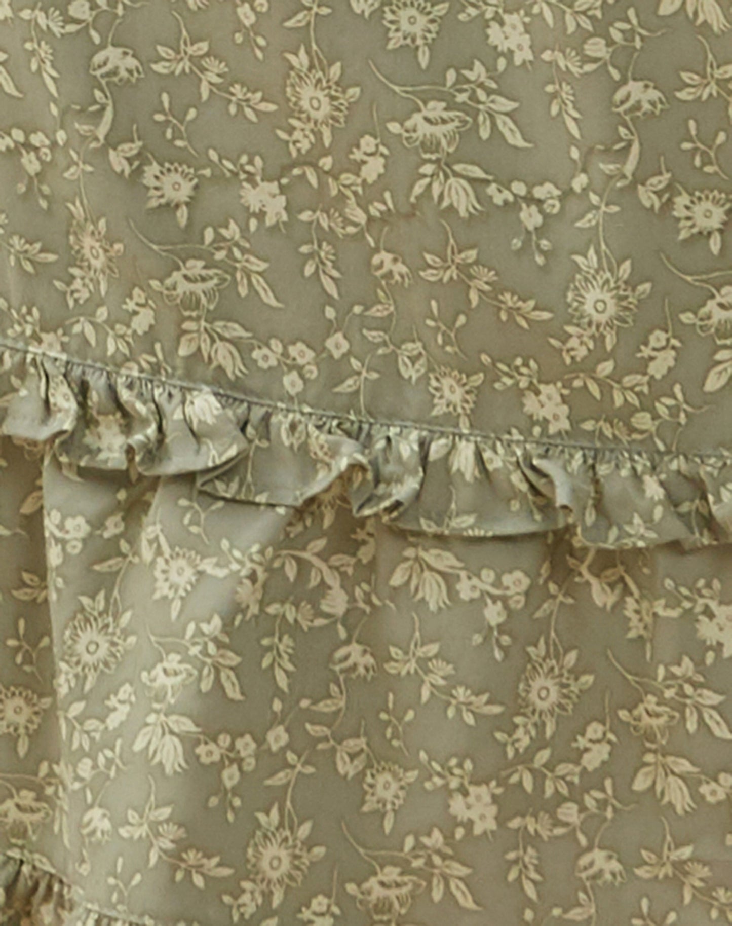 Wala Midi Skirt in Ditsy Floral Green