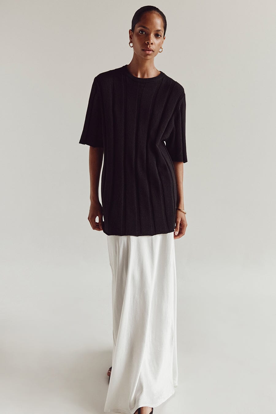 EMERY BLACK OVERSIZED TEE Clothing DISSH Boutiques L BLACK