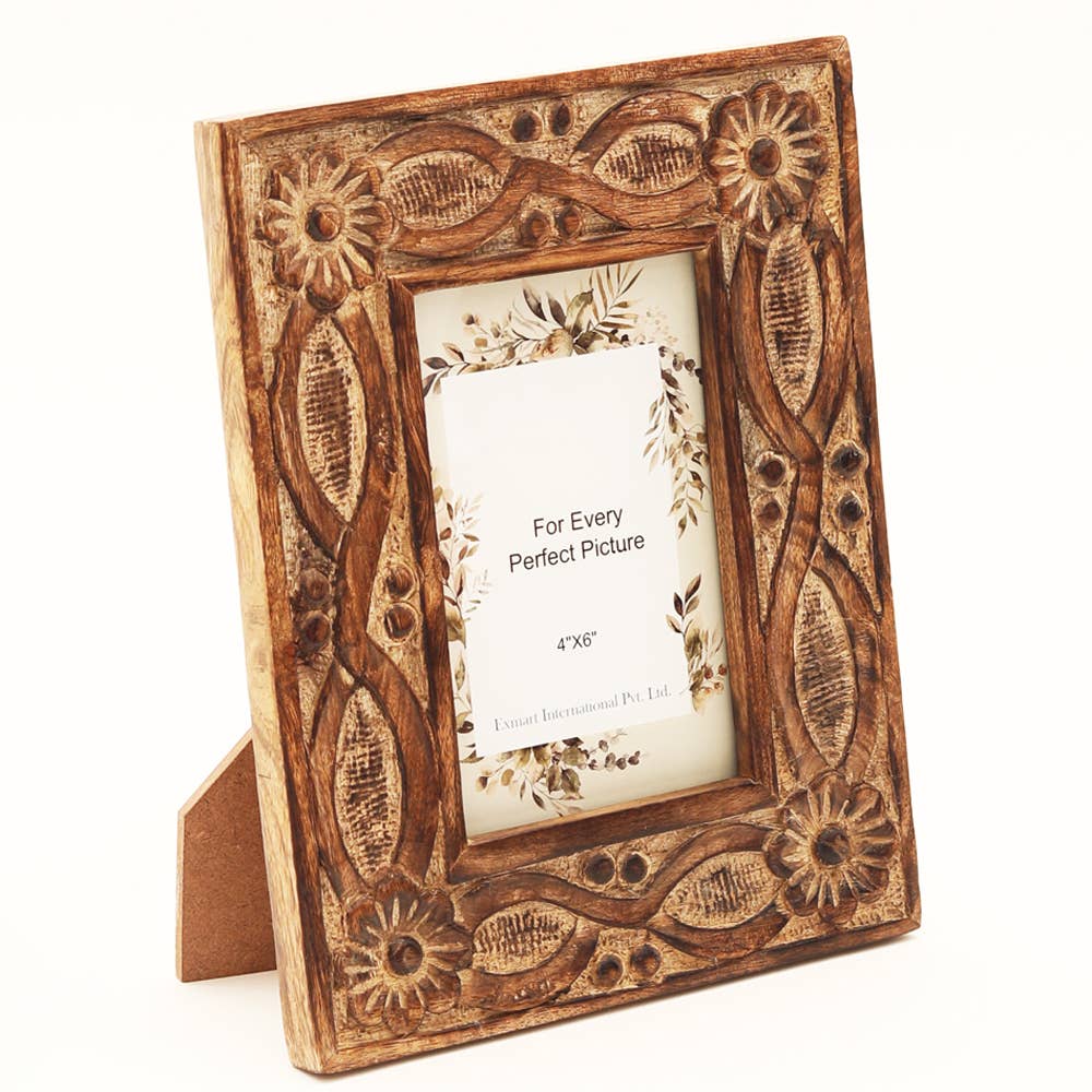 Carving Photo Frame 4'' x 6'' - Natural Wood