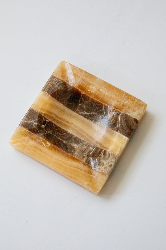 Onyx Ashtray 001