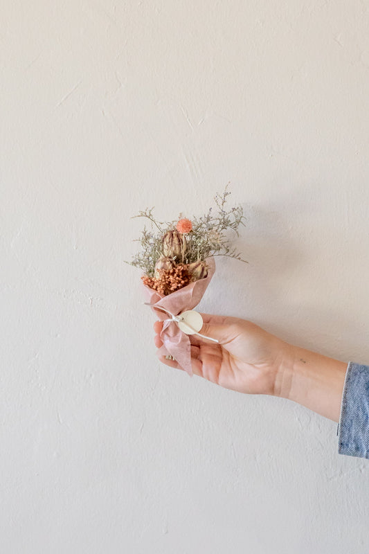 Mini Frost Dried Bouquet